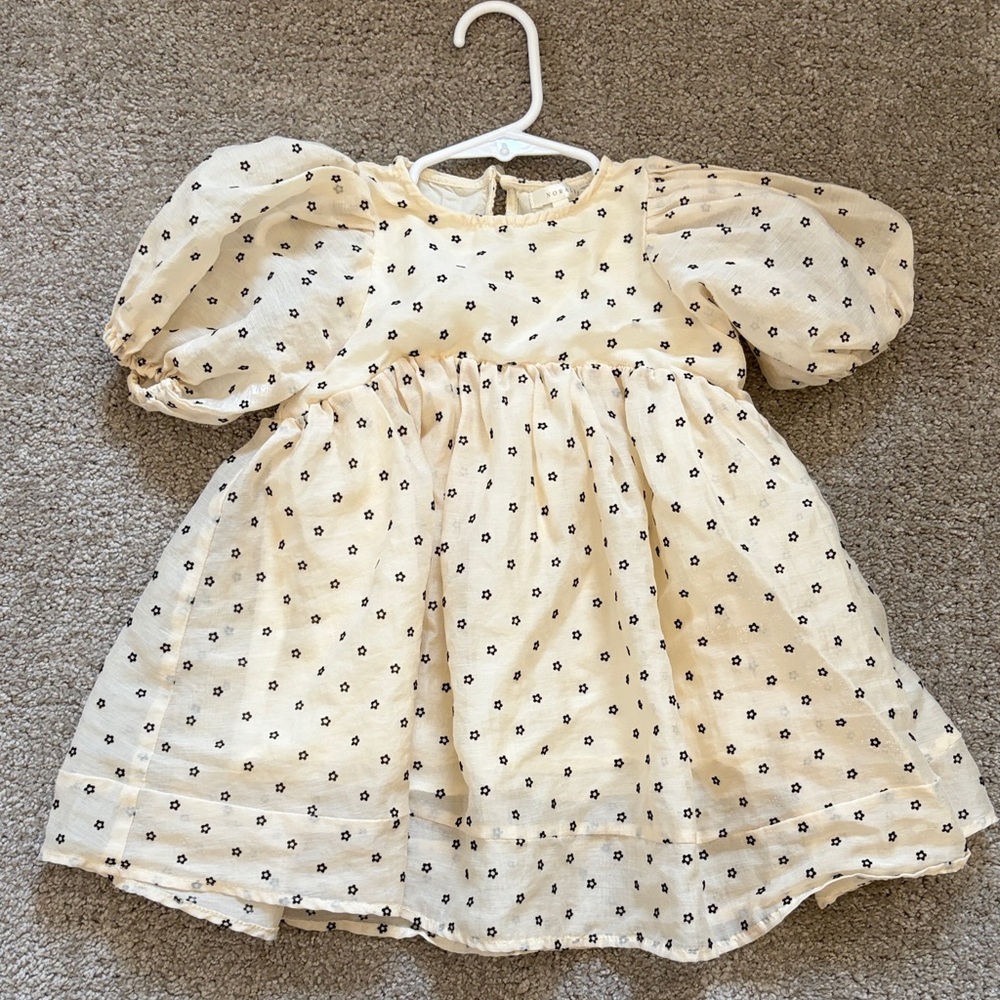 Noralee Luna Dress in Cream Flocked Daisy  Size 2